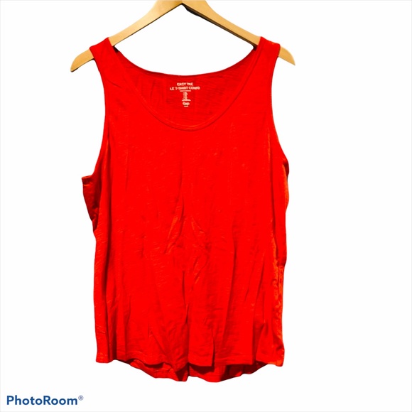 ⭐️ Red Easy T Tank Top - Picture 1 of 4